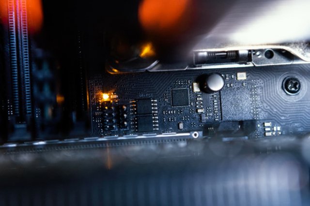 graficka kartica.jpg, 106 KB